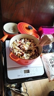 コーディアル作り 煮込み.jpg